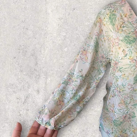 LC Lauren Conrad button up blouse - Picture 5 of 9